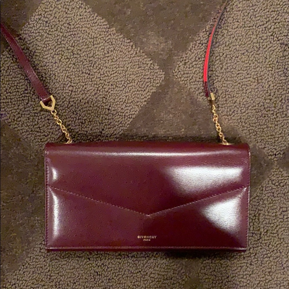 Brand New Givenchy Wallet on Chain